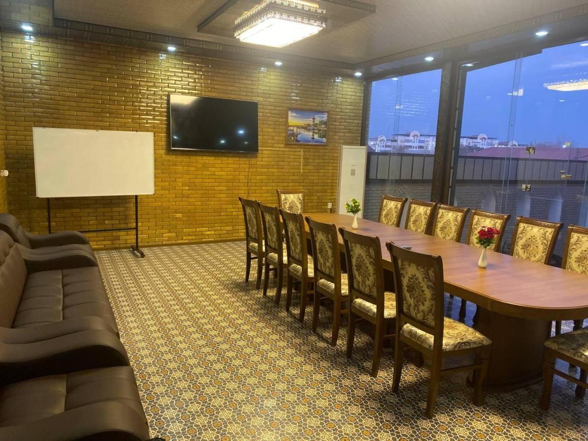 Vostok Hotel Бухара Екстер'єр фото