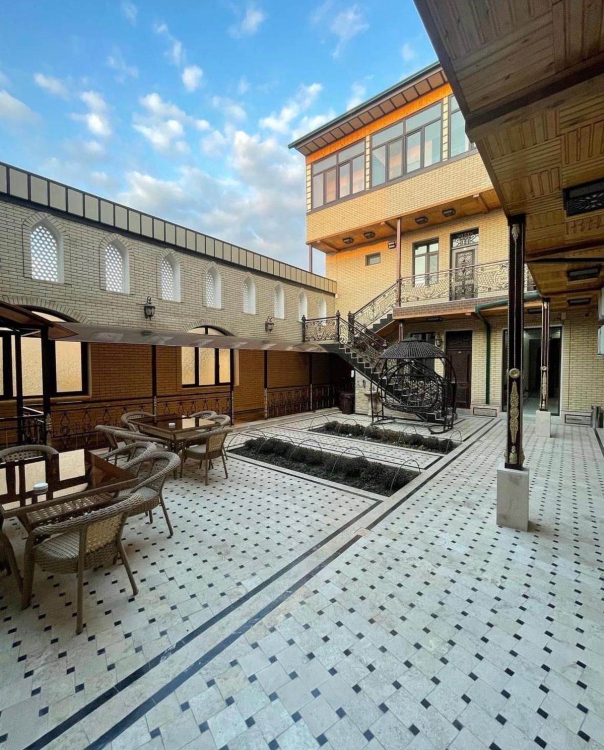 Vostok Hotel Бухара Екстер'єр фото