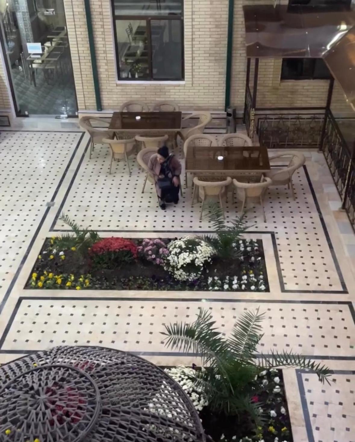 Vostok Hotel Бухара Екстер'єр фото